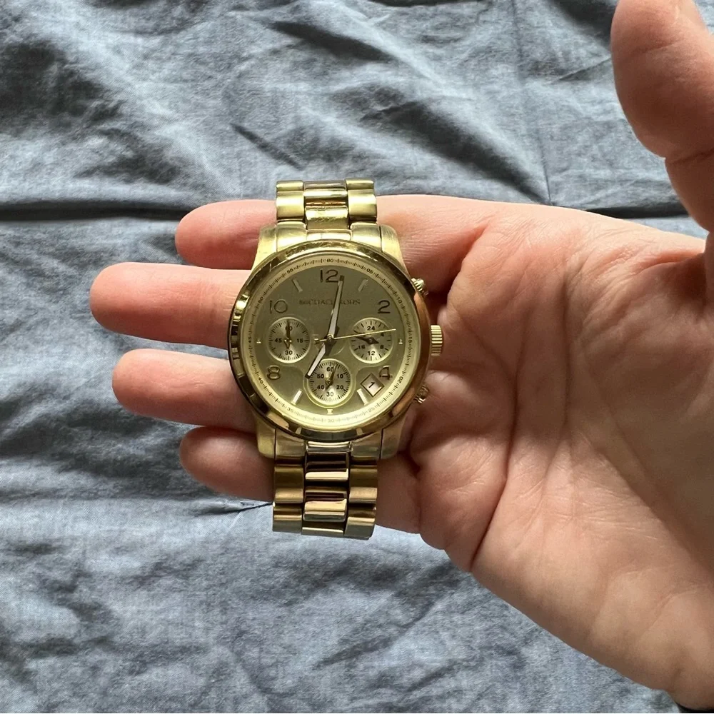 Michael Kors Runway Gold Tone Watch - Picture 2 of 6